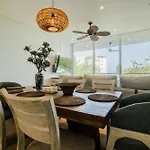 2-Br Sea & Pool View Apartment In Baru - Cartagena