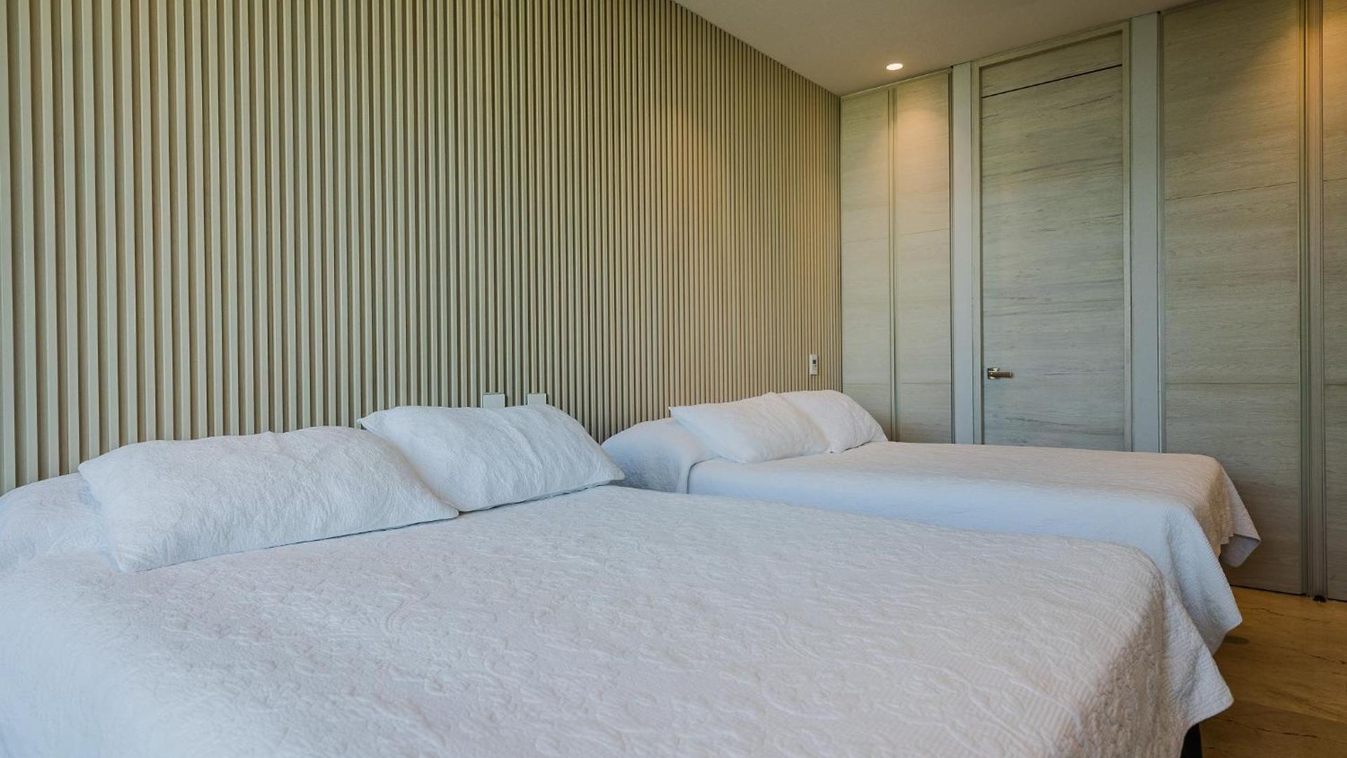 2-br Sea & Pool View In Baru - Cartagena