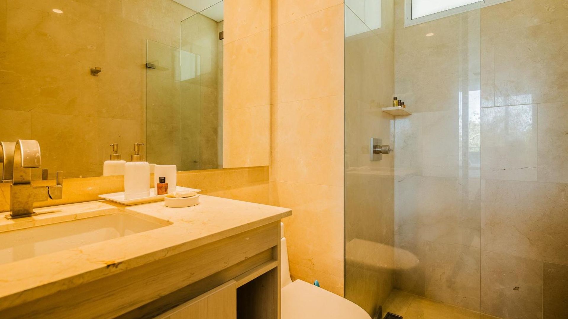 2-br Sea & Pool View In Baru - Apartamento *