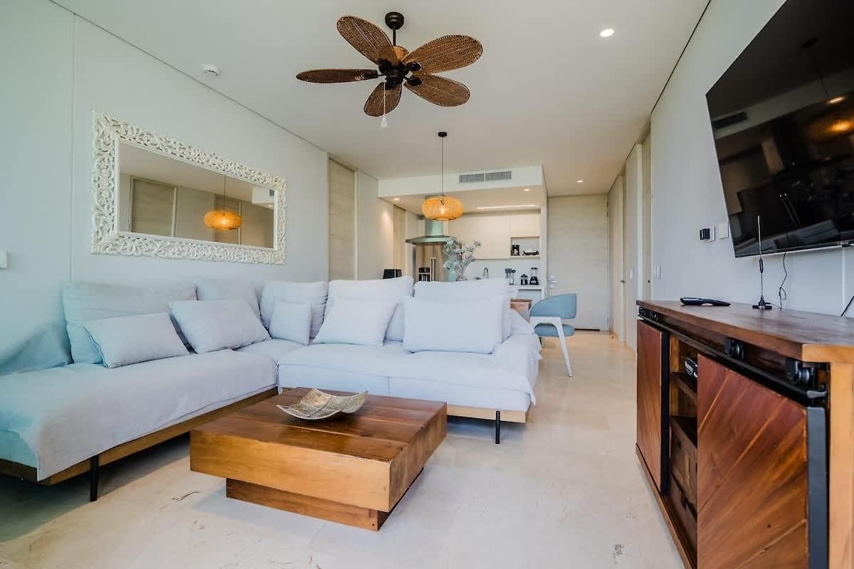 2-br Sea & Pool View In Baru - Apartamento *