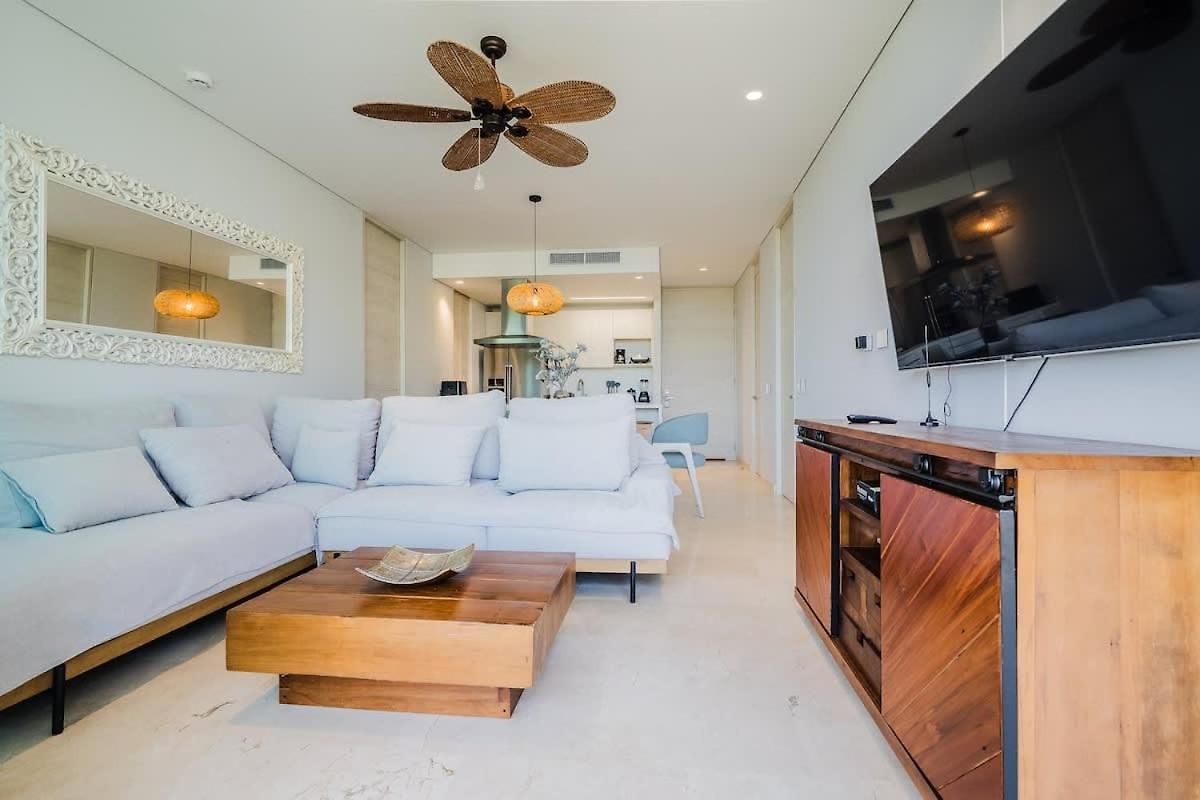 2-br Sea & Pool View In Baru -
