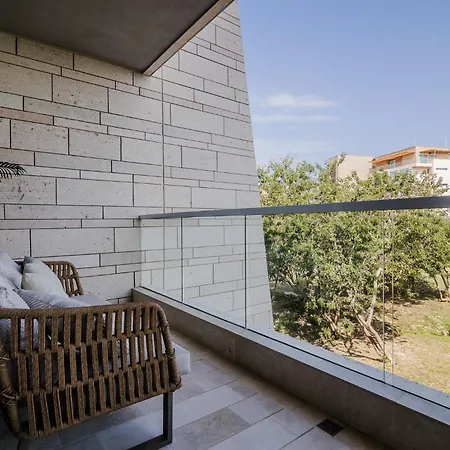 2-br Sea & Pool View In Baru -