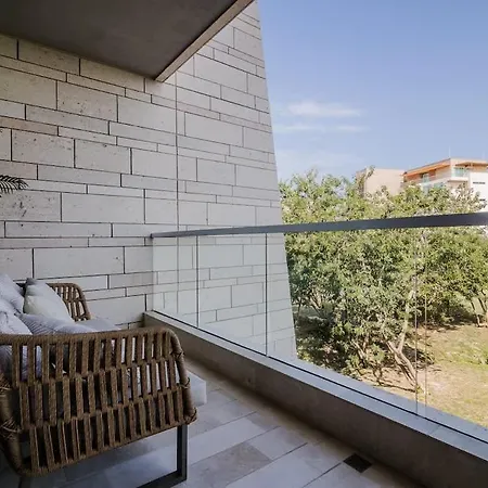 2-br Sea & Pool View In Baru -